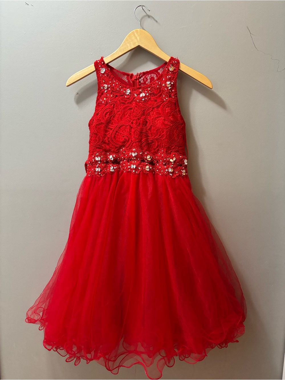 women’s red lace prom dress size 2
